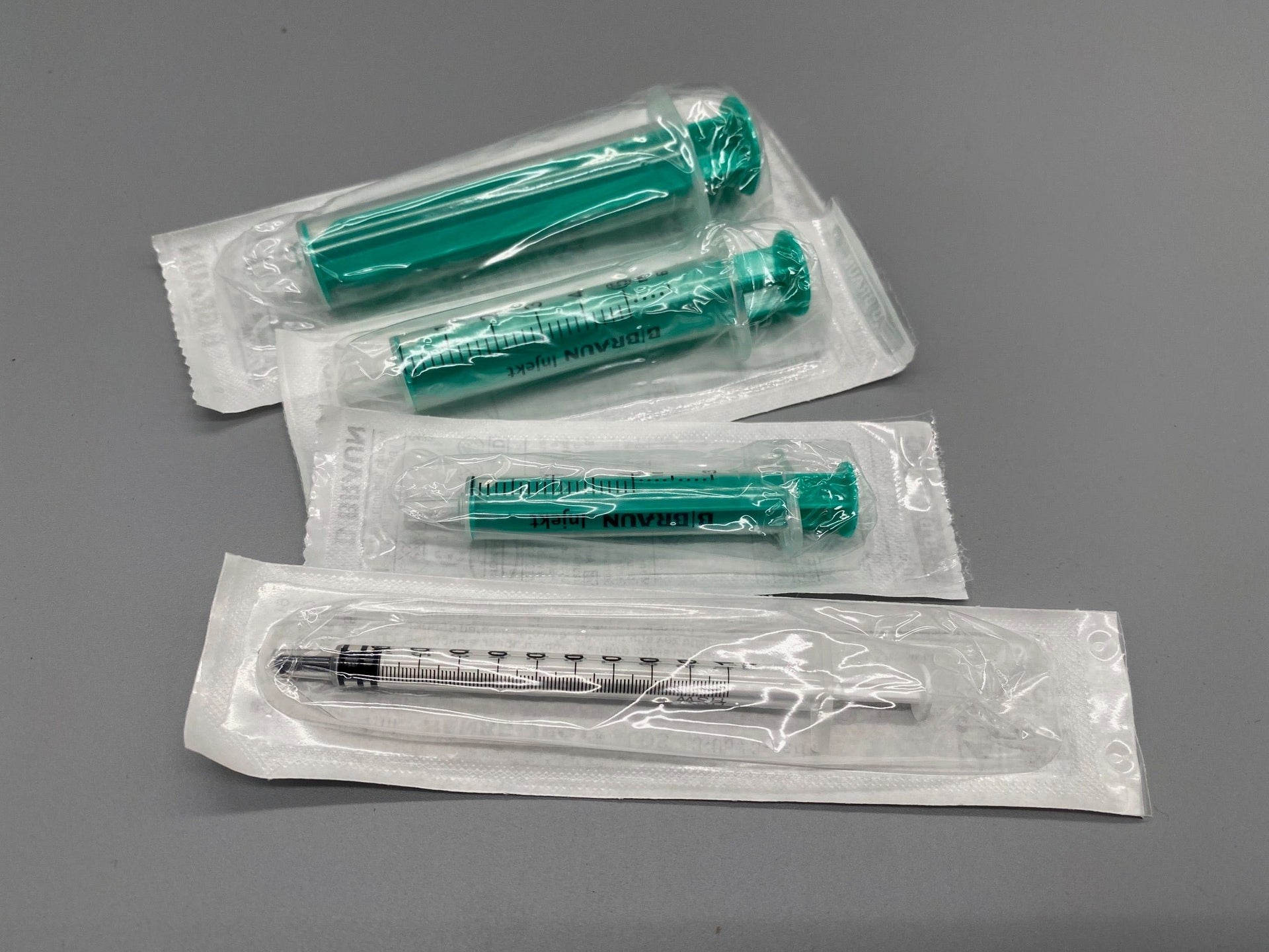 disposable syringe